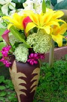 bouquet with Calla Lily & Lillium.jpg