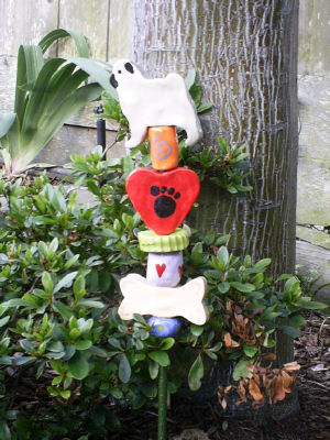 Michael/Pugdad's Garden Totem<br />San Francisco, CA.